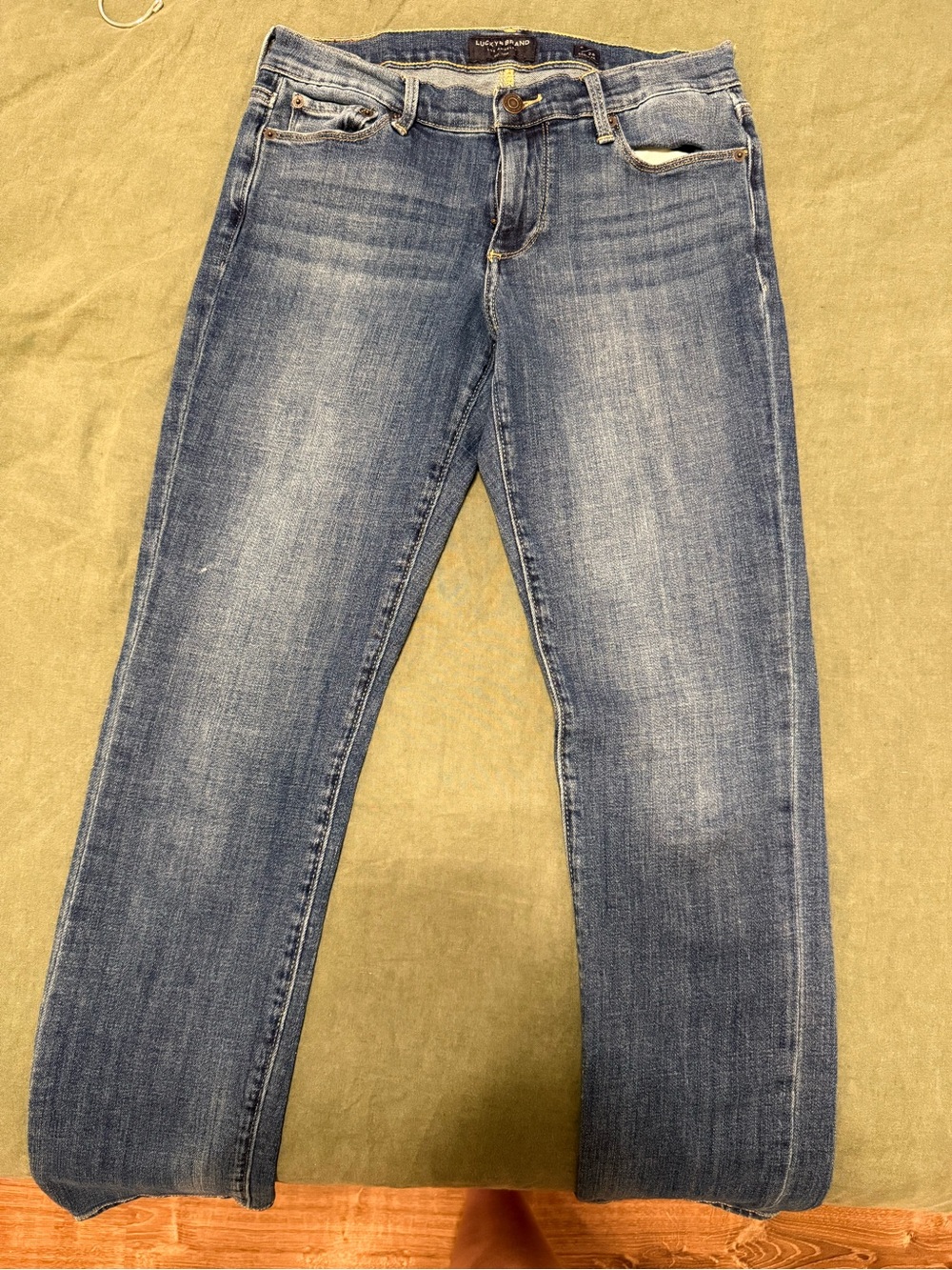 Lucky Brand Medium Wash Straight Leg Jeans
